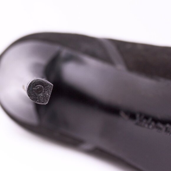 DKNY Black Stiletto Kilt Pointed Toe Pumps - Picture 10 of 12